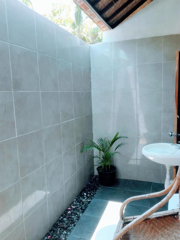 Swara Homestay 2 Nusa Lembongan  Ngoại thất bức ảnh