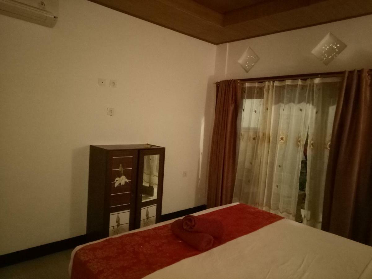 Swara Homestay 2 Nusa Lembongan  Ngoại thất bức ảnh